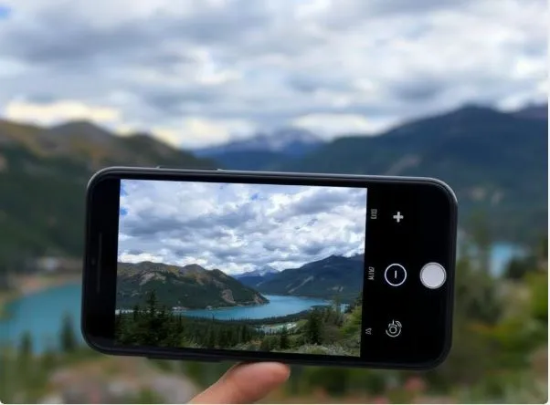 Google Pomelli Photoshoot AI tool transforming a basic smartphone product photo into a professional studio-quality marketing image.